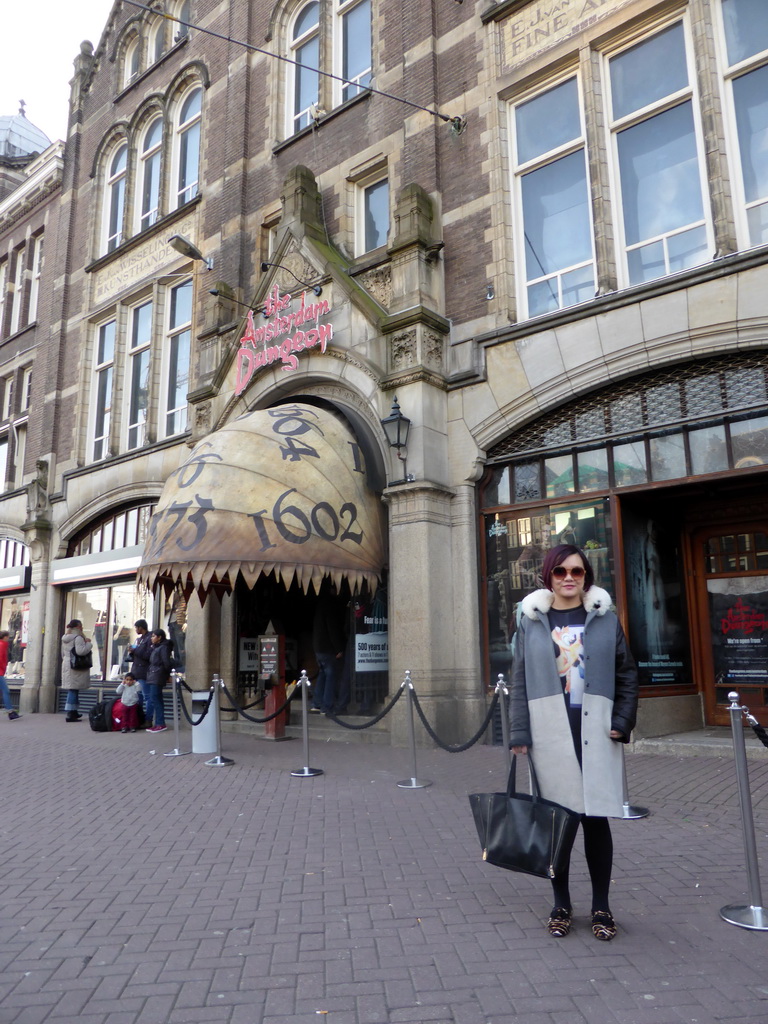 Miaomiao at the front of the Amsterdam Dungeon at the Rokin street