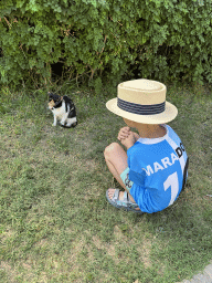 Max with cat at the Atatürk Kültür Park