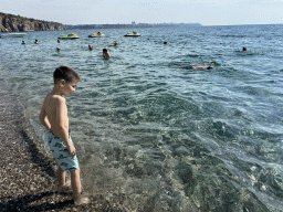 Max at the beach at the Beach Park, with a view on the city center and the Gulf of Antalya