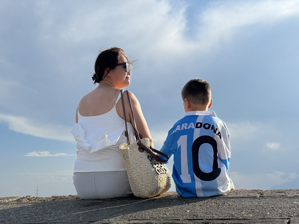 Miaomiao and Max at the Pier at the Roman Harbour