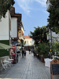 Shops and restaurants at the Hidirlik Sokak alley
