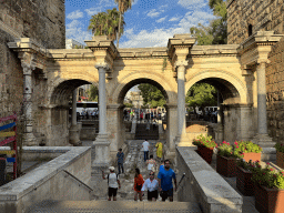 Miaomiao and Max at the west side of Hadrian`s Gate at the Imaret Sokak alley