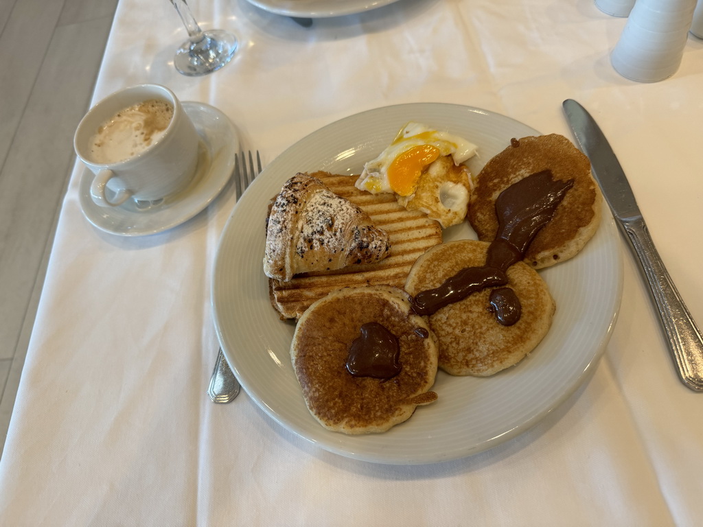 Breakfast at the Panoramic Restaurant at the Rixos Downtown Antalya hotel
