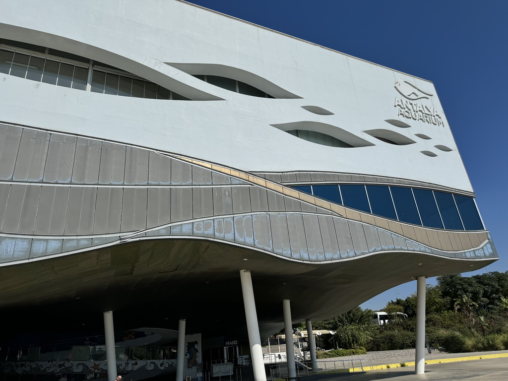 Front of the Antalya Aquarium at the Dumlupinar Boulevard