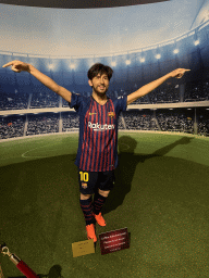 Statue of Lionel Messi at the Face 2 Face Wax Museum at the Antalya Aquarium, with explanation