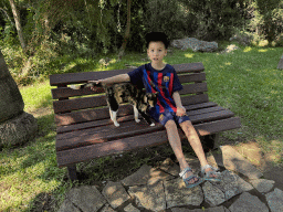 Max with a cat at the Atatürk Kültür Park