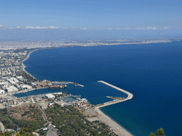 The west side of the city, the city center, the Gulf of Antalya and the Setur Antalya Marina, viewed from the Tünektepe Teleferik Tesisleri upper station at the Tünek Tepe hill