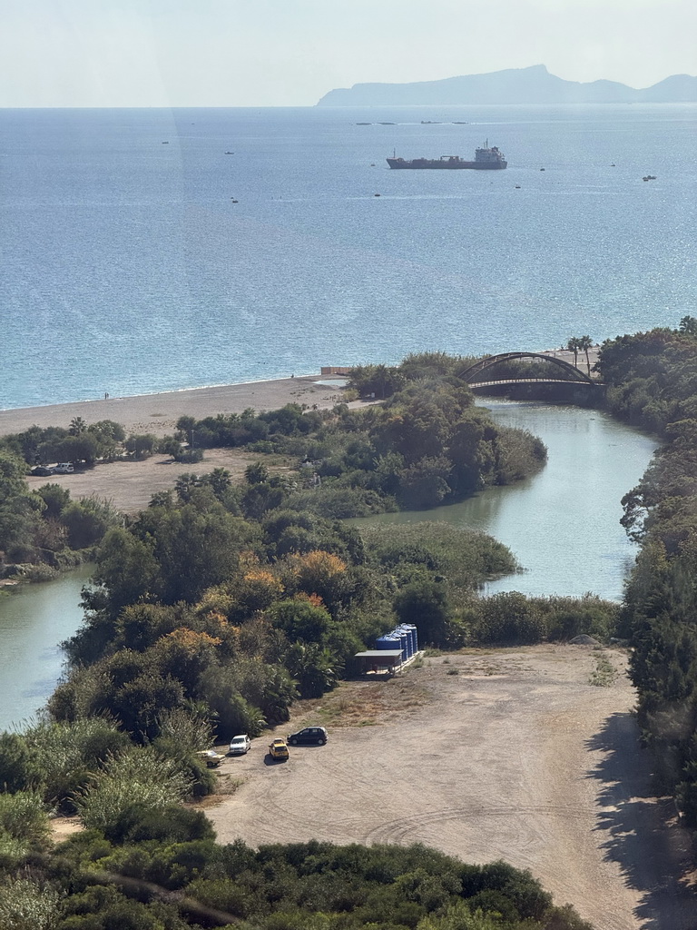 Bridge at the Sarisu Kadinlar Plaji beach, viewed from the Tünektepe Teleferik Tesisleri cable car