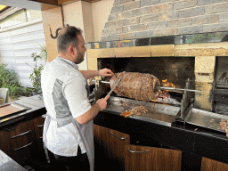 Cooking preparing kebab at the Halis Erzurum Cag Kebap Restaurant
