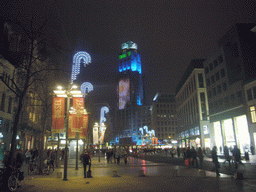 The Meir street and the Boerentoren tower, by night