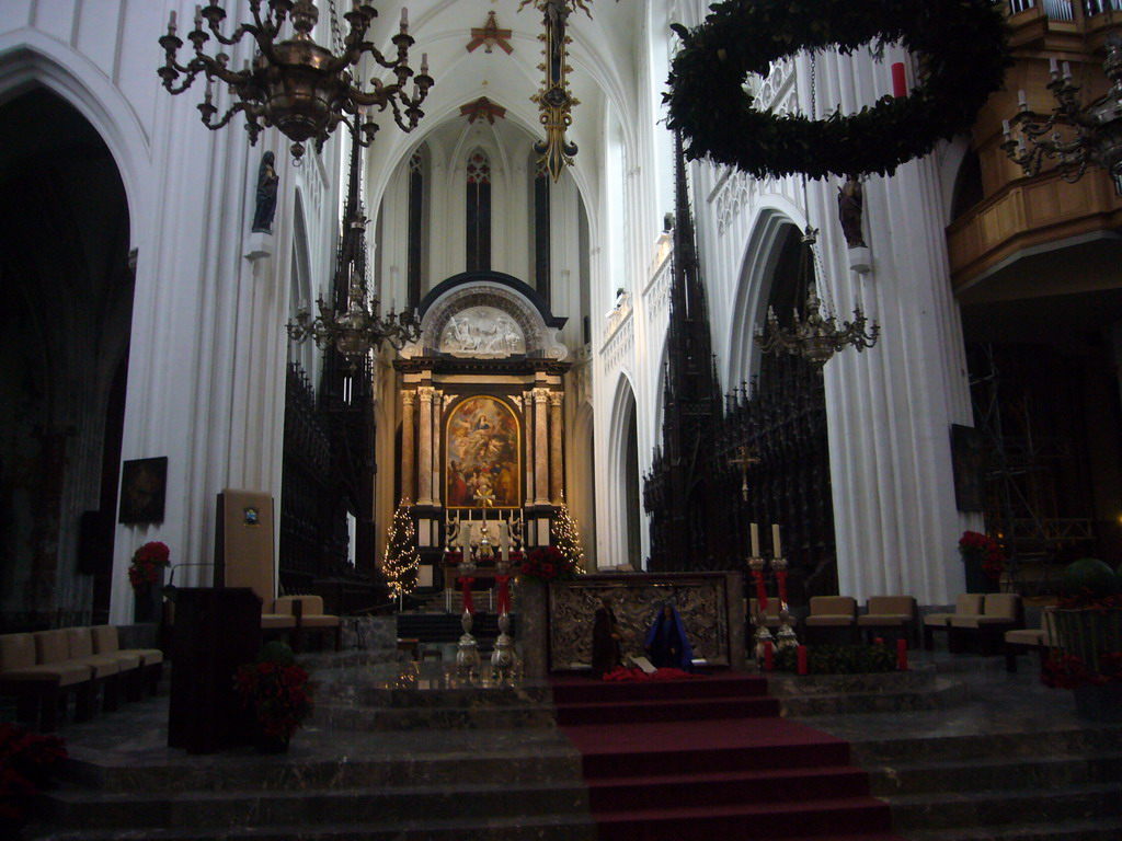 Apse and altar of the Cathedral of Our Lady