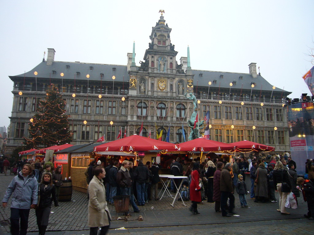 The Grote Markt square with the City Hall, the Brabo Fountain and christmas stalls
