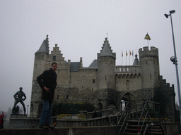antwerp_1_074 - 172 kb - 1024x768 - Tim with the Lange Wapper statue and the Het Steen castle at the Steenplein square Tim with the Lange Wapper statue and the Het Steen castle at the Steenplein square