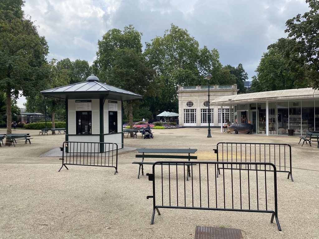 The Flamingo Square with a kiosk and the souvenir shop at the Antwerp Zoo