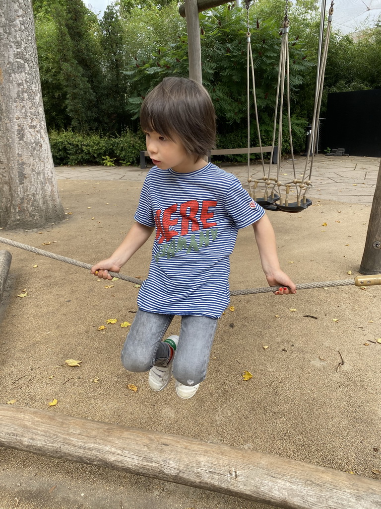 Max at the playground in front of the Savanne Restaurant at the Antwerp Zoo