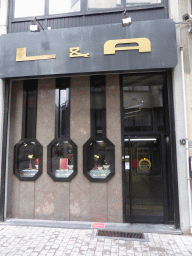 Front of the L&A diamond shop at the Rijfstraat street