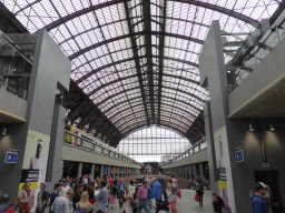 Platform hall of the Antwerp Central Railway Station