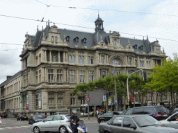 Front of the Koninklijk Atheneum building at the Franklin Rooseveltplaats square