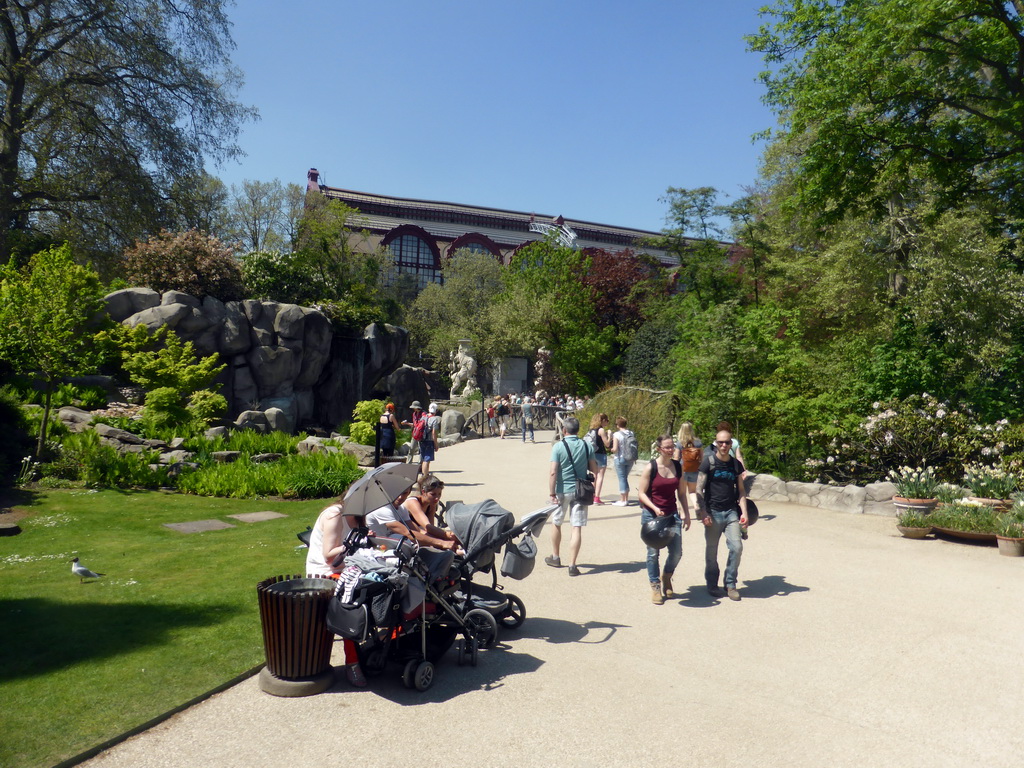 Path at the Antwerp Zoo, with a view on the southeast side of the Antwerp Central Railway Station