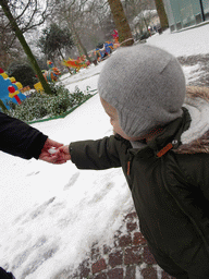 Max in the snow at the Flemish Garden at the Antwerp Zoo