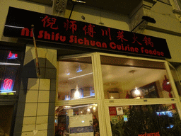 Front of the Ni Shifu restaurant at the Breydelstraat street, by night
