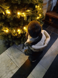 Max with a christmas tree in the Cathedral of Our Lady