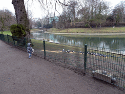 Max with pigeons and ducks at the east side of the Stadspark