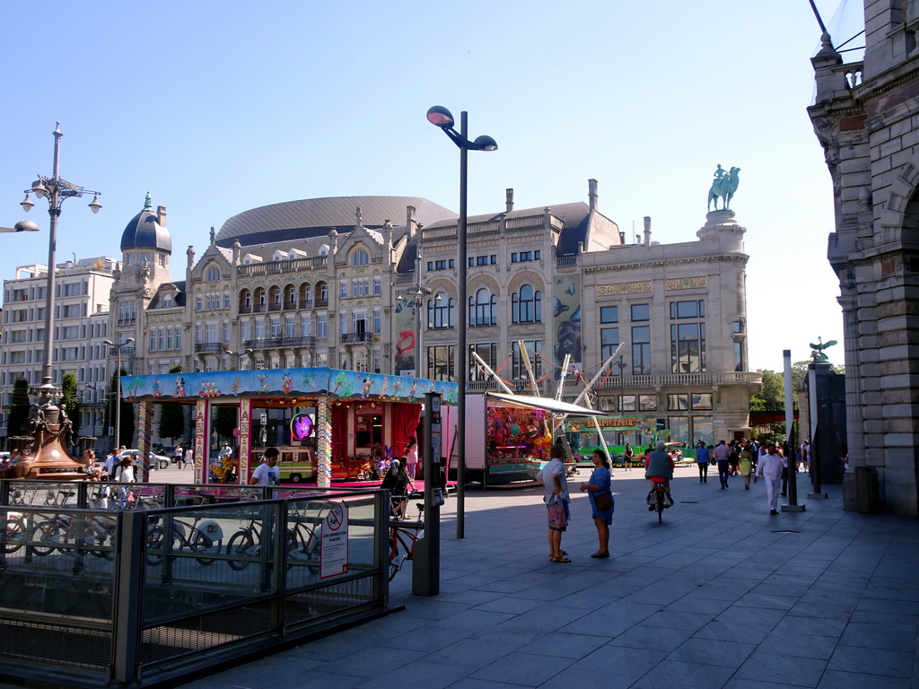 Funfair at the Koningin Astridplein square