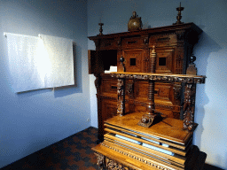 Linen damask napkins, cabinet and linen press in the Linen Room at the First Floor of the Rubens House