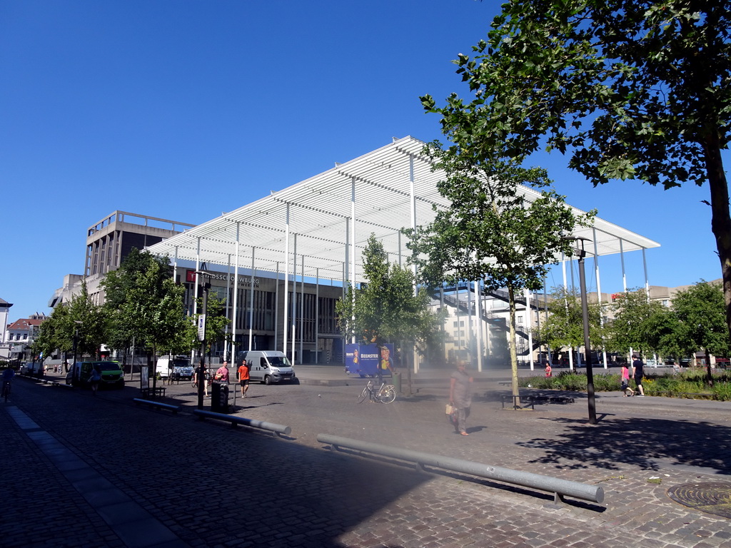 The southwest side of the Stadsschouwburg theatre at the Oudevaartplaats square