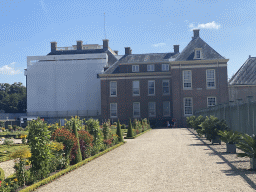 Southwest side of the Palace Garden and northwest side of Het Loo Palace