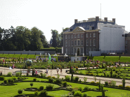 West center of the Palace Garden and north side of Het Loo Palace