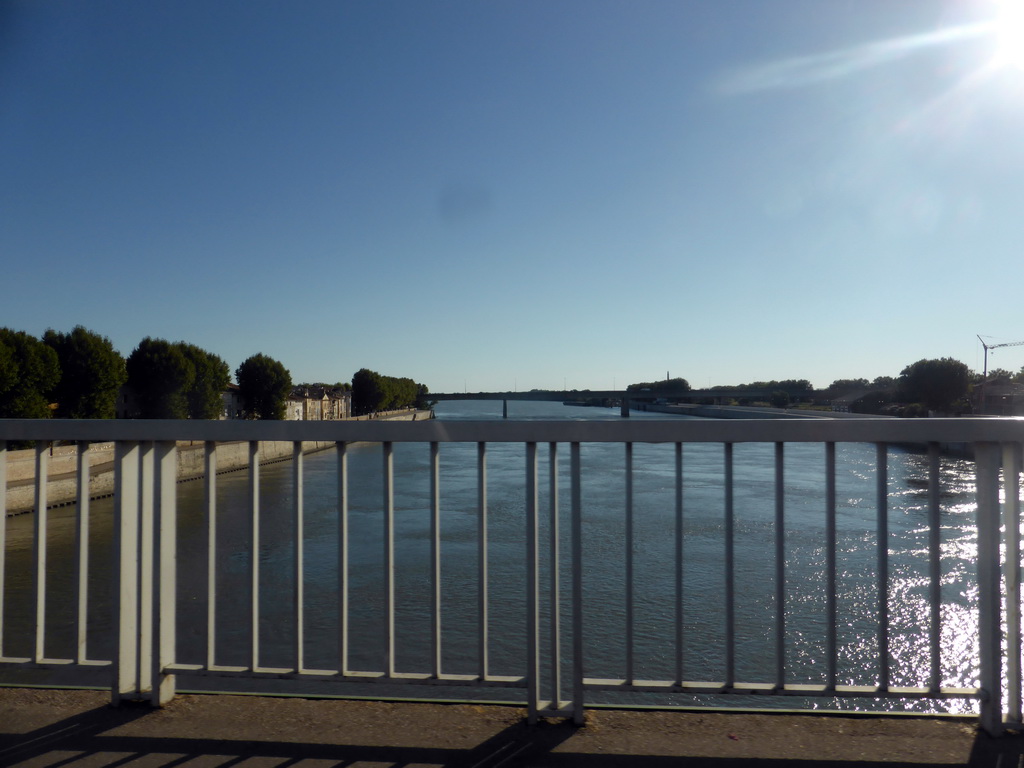 The Nouveau Pont d`Arles bridge over the Rhône river, viewed from our rental car on the Pont de Trinquetaille bridge