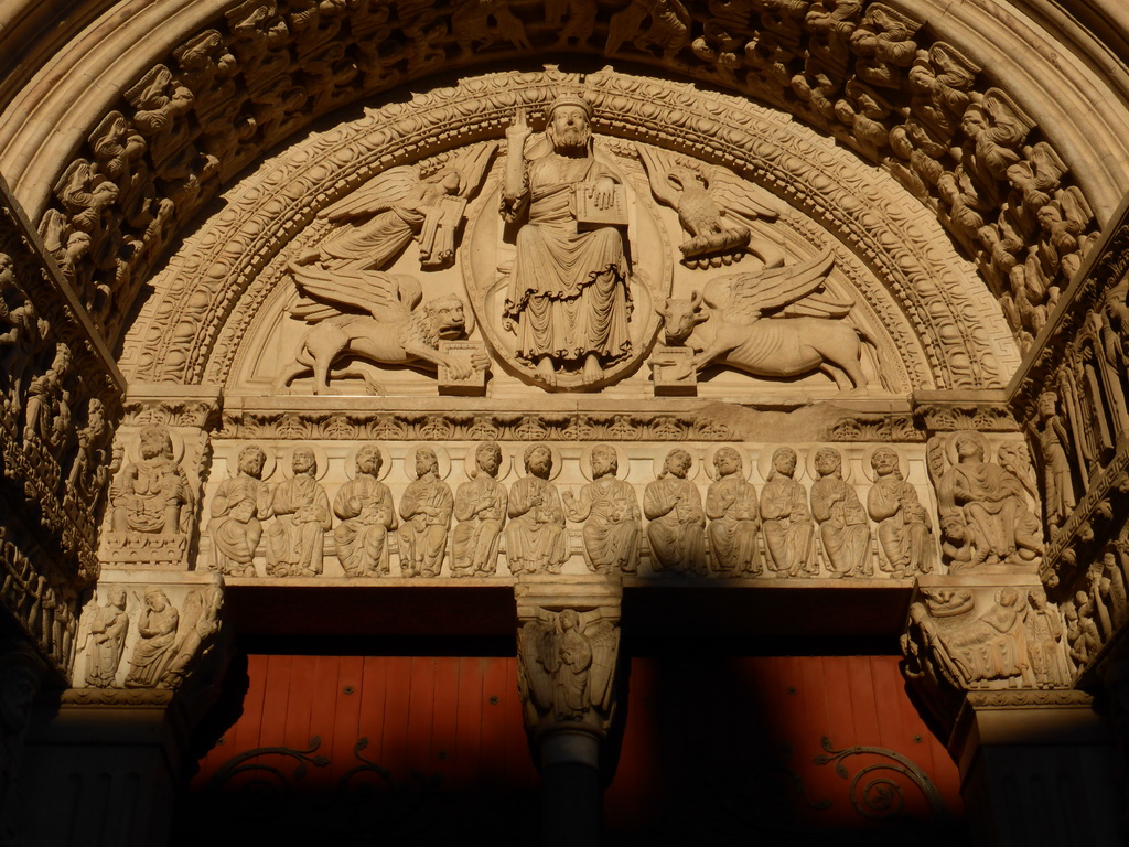 Relief at the facade of the Church of St. Trophime