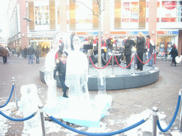 Ice carving in the city center