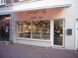 Asian art shop Shangri-La