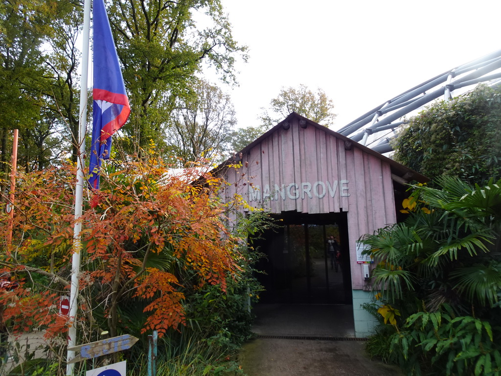 Entrance to the Mangrove Hall of Burgers` Zoo