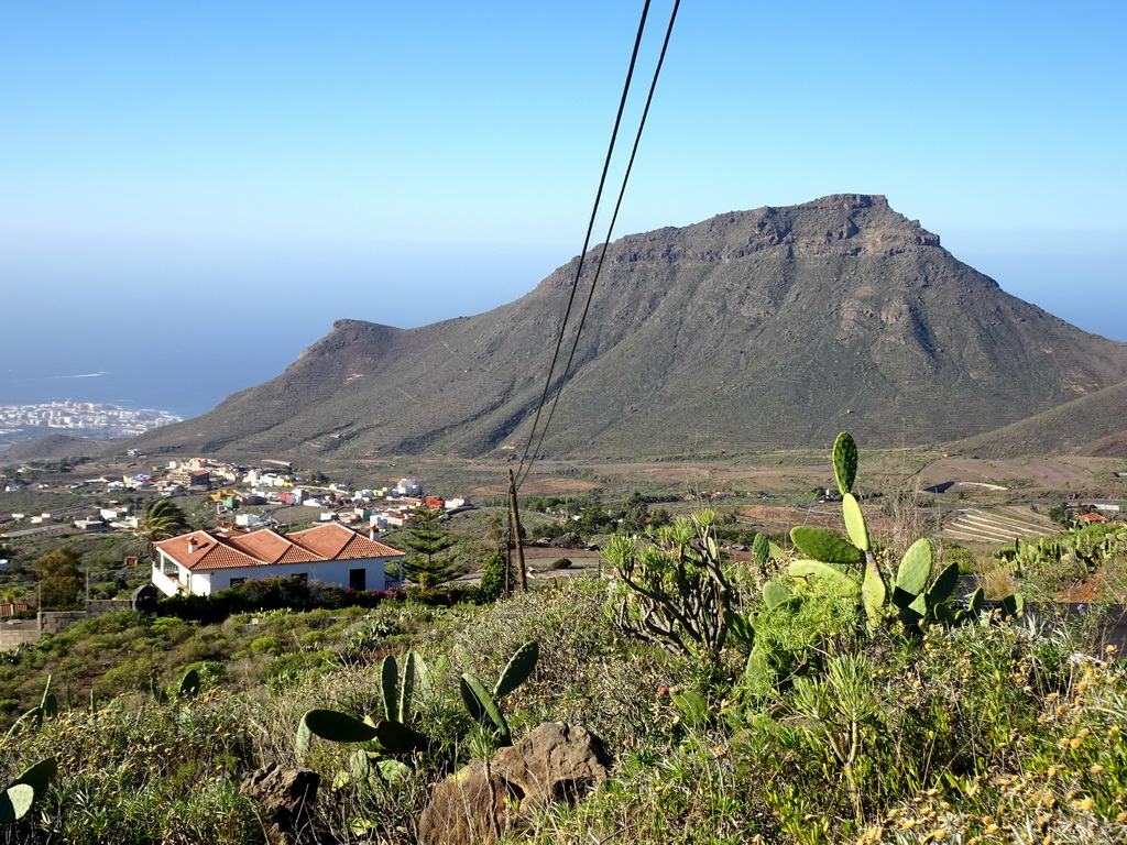 The Roque del Conde mountain, viewed from a parking place next to the Calle Camino-Real street just southwest of the town of La Escalona