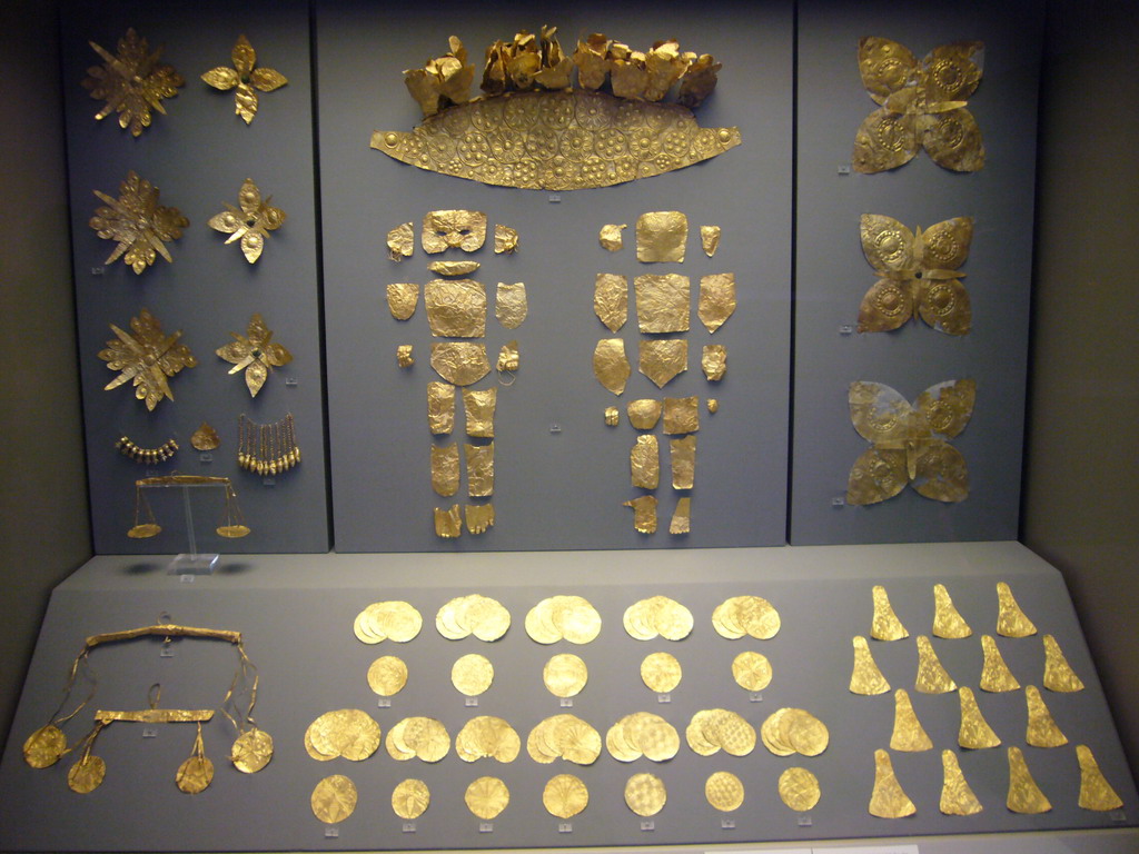 Gold funeral items from Mycenae, in the National Archaeological Museum