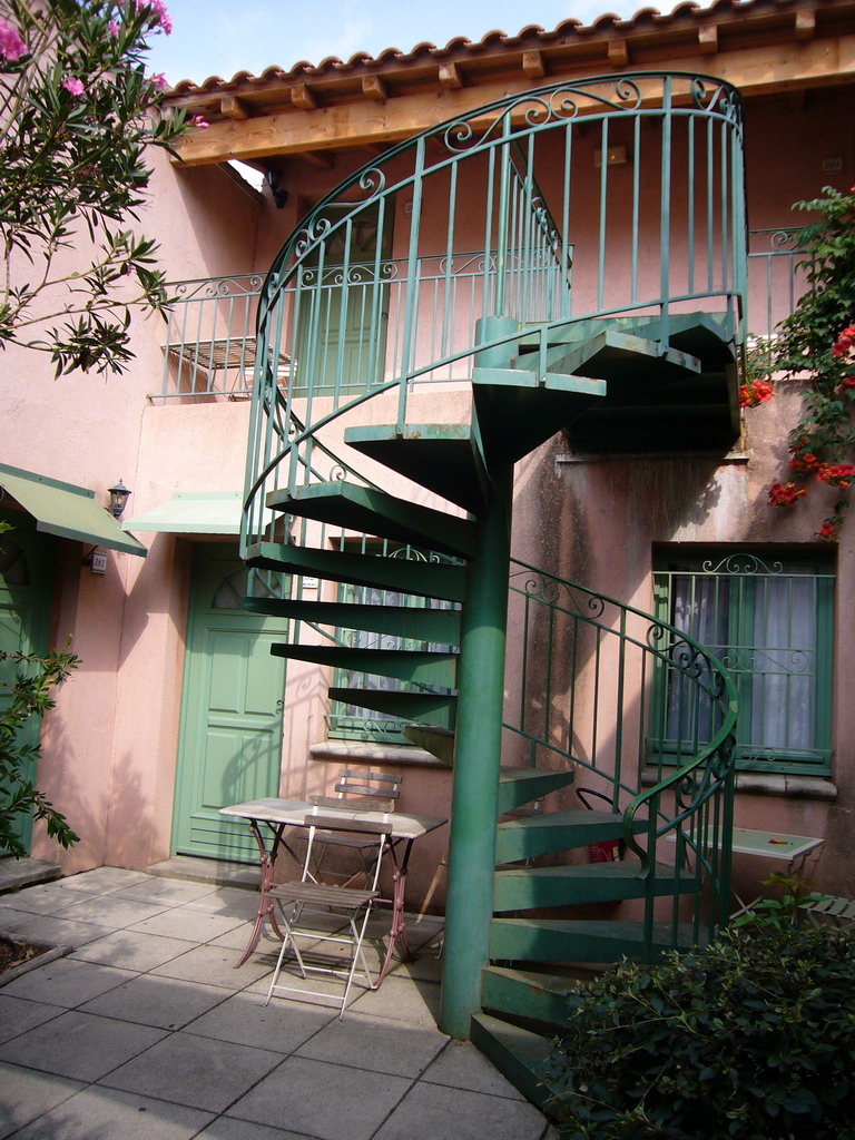 Staircase leading to our first room in the Vert Hôtel