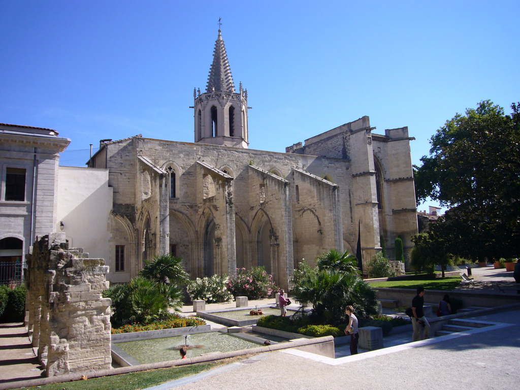 The Temple Saint Martial and its garden