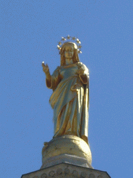 Gilded statue of the Virgin Mary at the top of the Avignon Cathedral