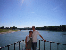 Tim and Miaomiao on the Pont Saint-Bénezet bridge, with a view on the Pont Édouard Daladier bridge over the Rhône river