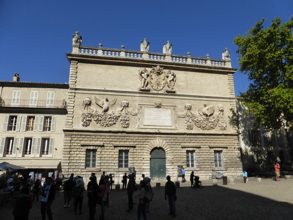 Front of the Hôtel des Monnaies building at the Place du Palais square