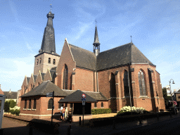 baarle_1_026 - 281 kb - 1024x768 - Southeast side of the St. Remigius Church with an information stand, viewed from the Singel street Southeast side of the St. Remigius Church with an information stand, viewed from the Singel street