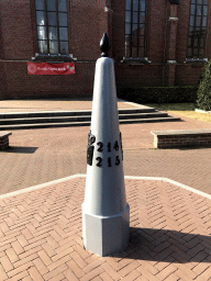 baarle_1_027 - 349 kb - 768x1024 - Border marker at the north side of the St. Remigius Church Border marker at the north side of the St. Remigius Church