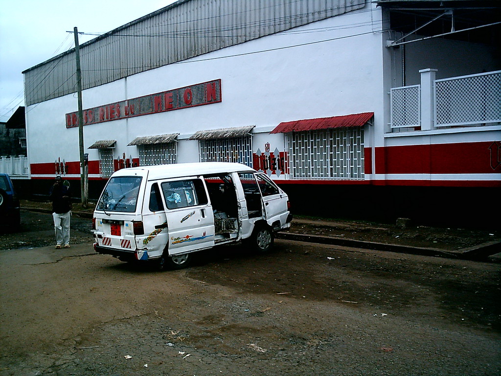 The car parked along the road from Douala