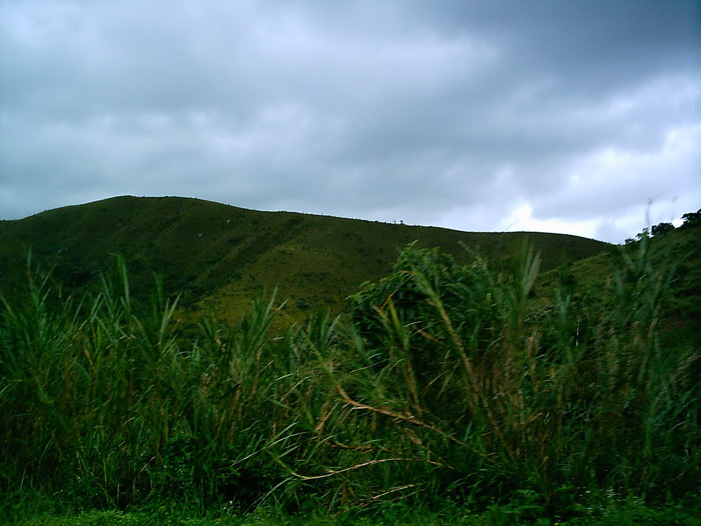 Hills near the Chieftain, viewed from the car