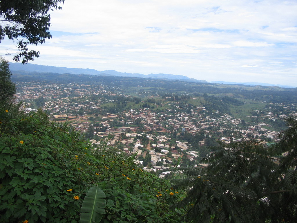 The south side of the city, viewed from the road from Bafoussam