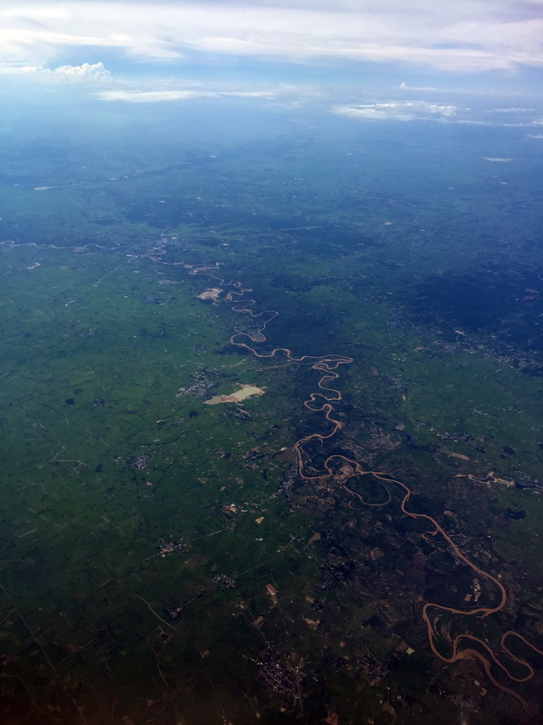 The Mun river at the border of the Changwat Surin and Buriram provinces of Thailand, viewed from the airplane from Haikou